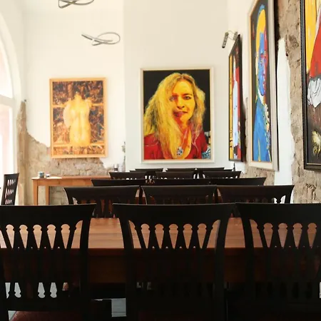 Weisses Ross Designhotel *