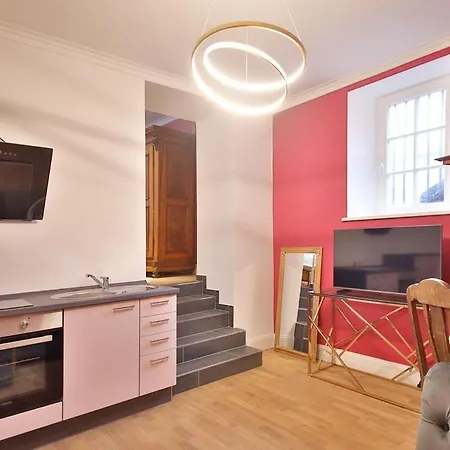 Отель Weisses Ross Designhotel Кирхгаймболанден