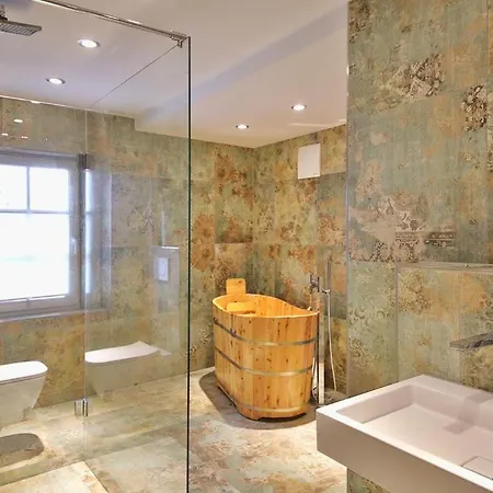 Weisses Ross Designhotel Кирхгаймболанден